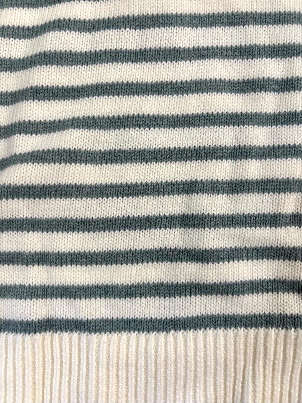 Marine Layer crewneck cropped sweater - Picture 8 of 8